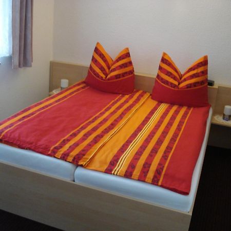 Hotel Bierstuebl Sangerhausen Bagian luar foto